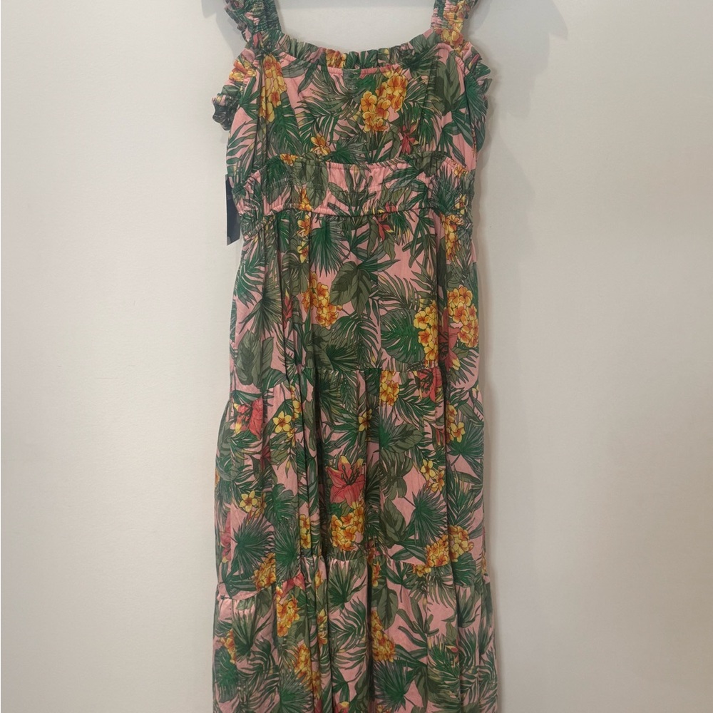Maison Tara Pink Floral Dress w. Green Accents. Size 14. (a 12 could wear too)